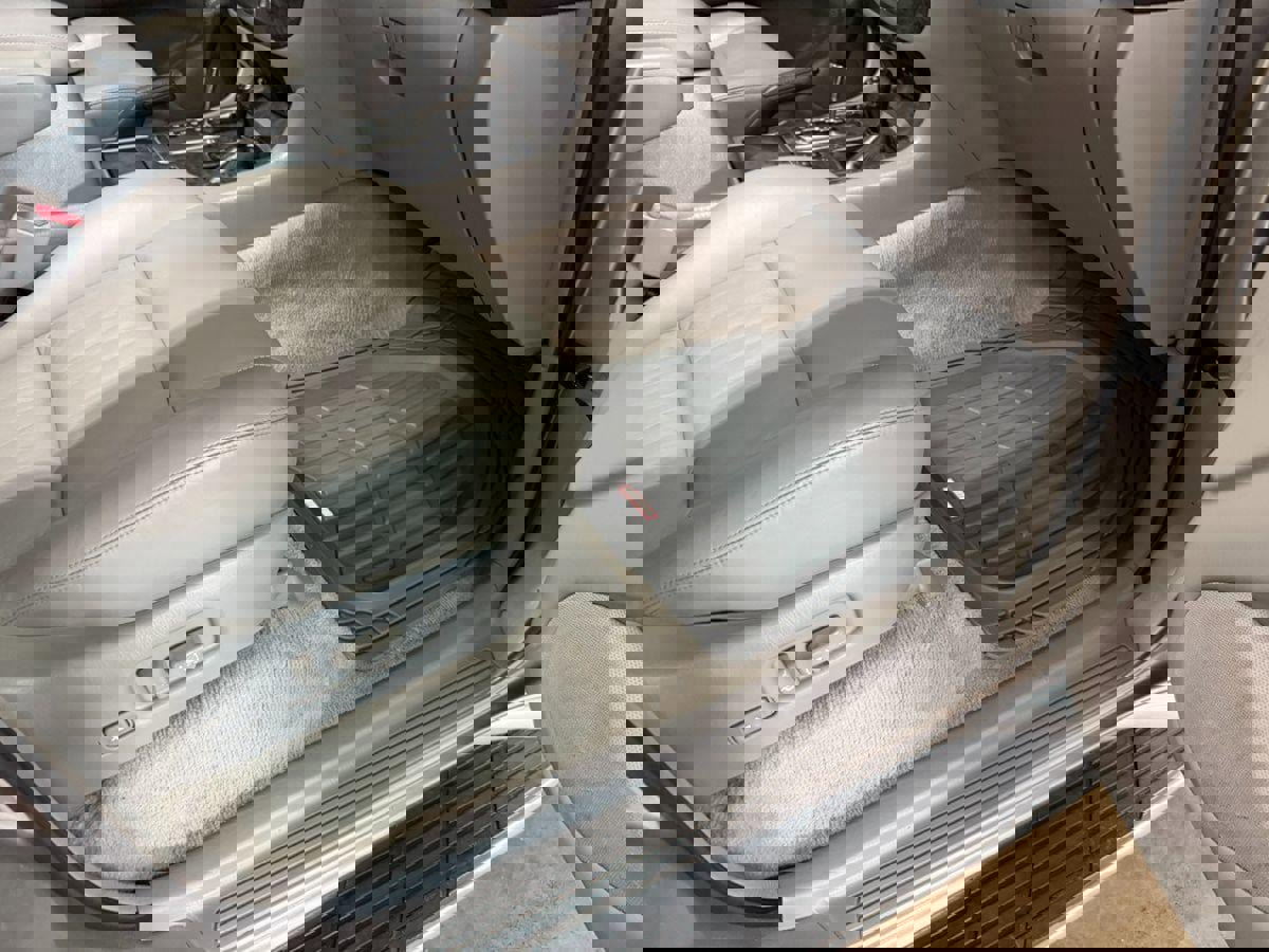 Used 2007 Toyota Land Cruiser image 17