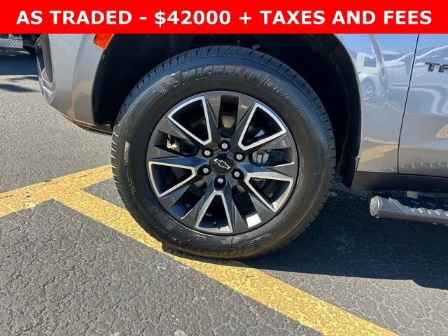Used 2022 Chevrolet Tahoe Z71 image 9