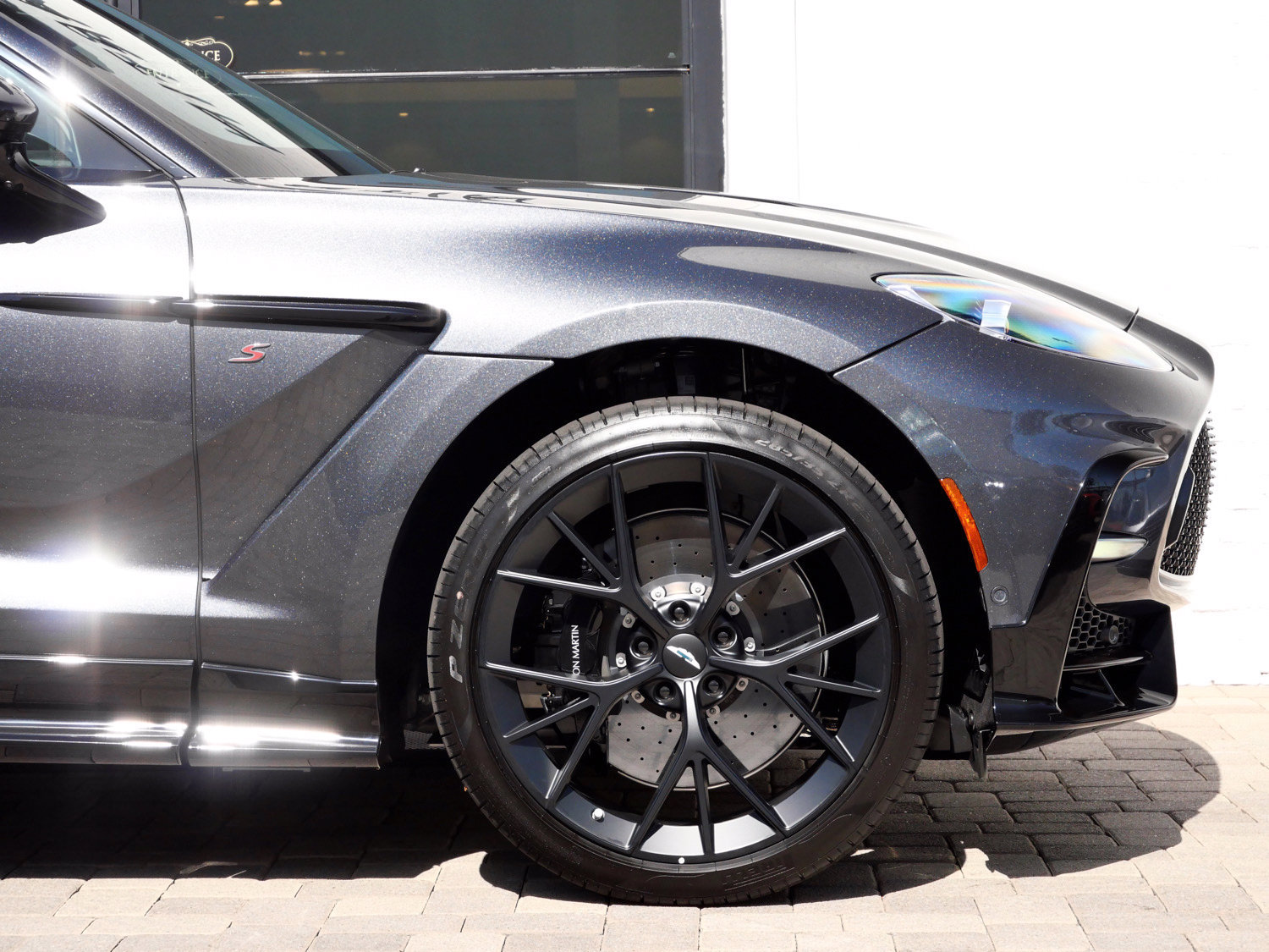 New 2026 Aston Martin DBX S AWD/4WD image 4
