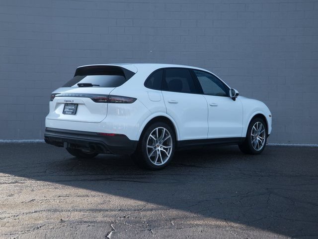 Used 2023 Porsche Cayenne S AWD/4WD image 7