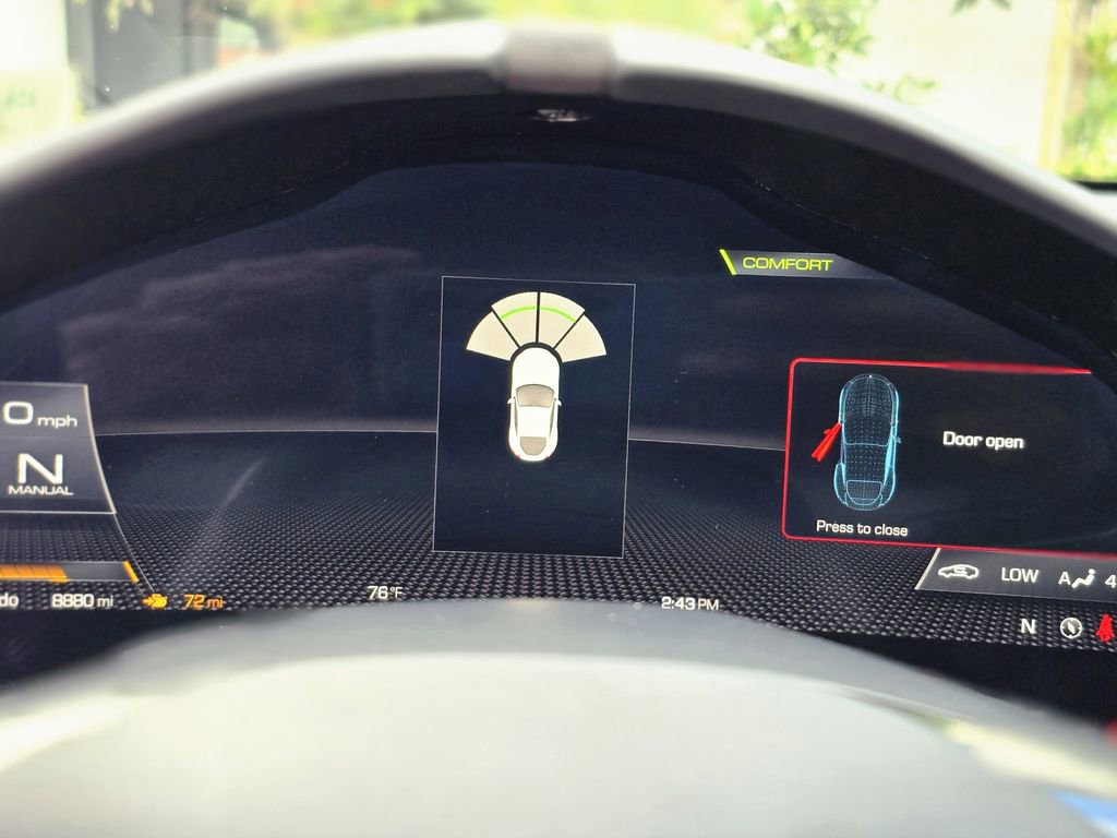 Used 2024 Ferrari Roma image 12