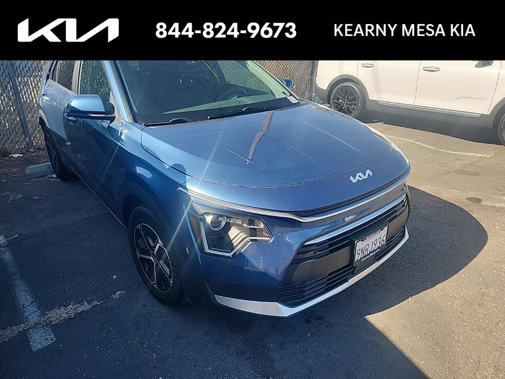 Certified 2024 Kia Niro EX FWD image 1