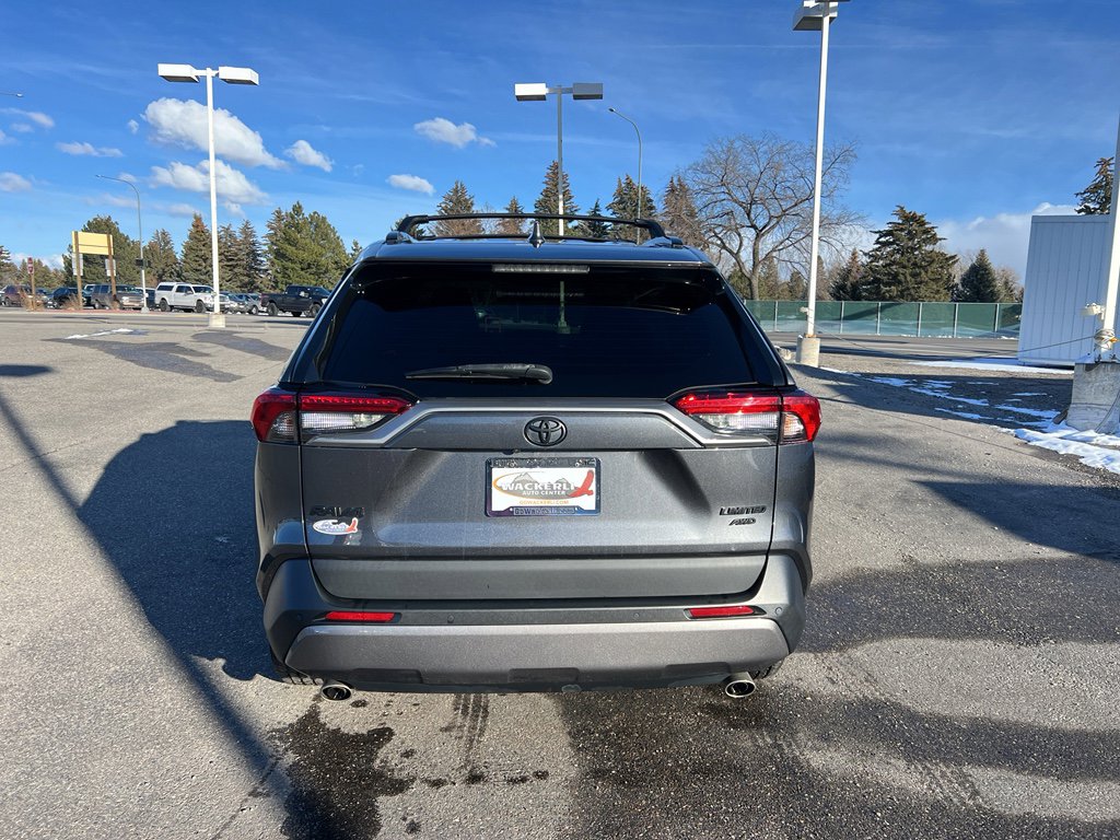 Used 2021 Toyota RAV4 Limited image 4