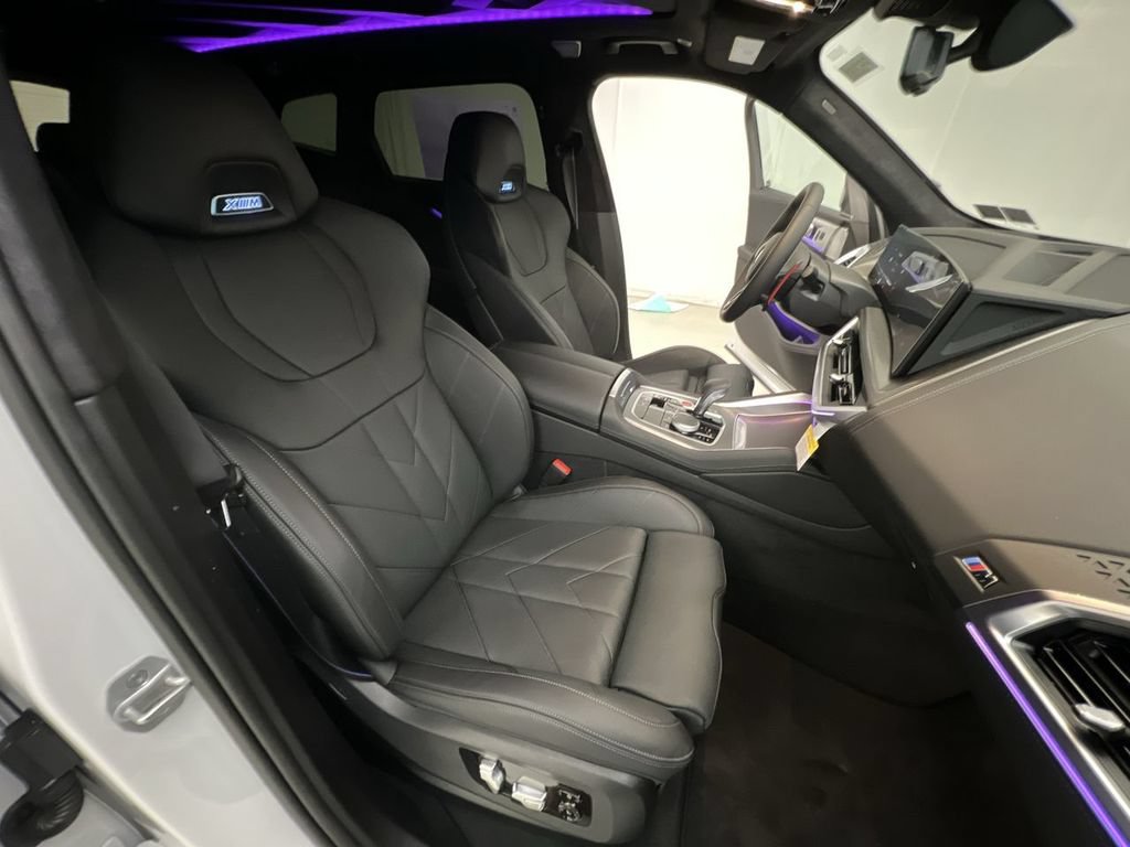 New 2023 BMW XM AWD/4WD image 29