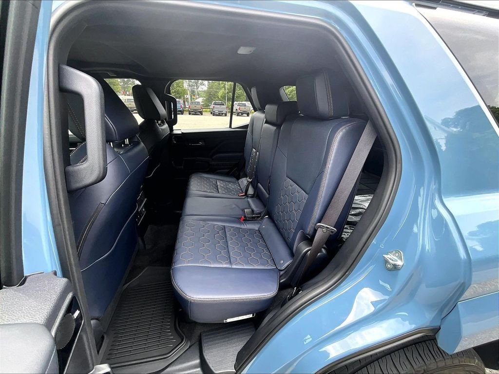Used 2026 Toyota 4Runner Platinum AWD/4WD image 15