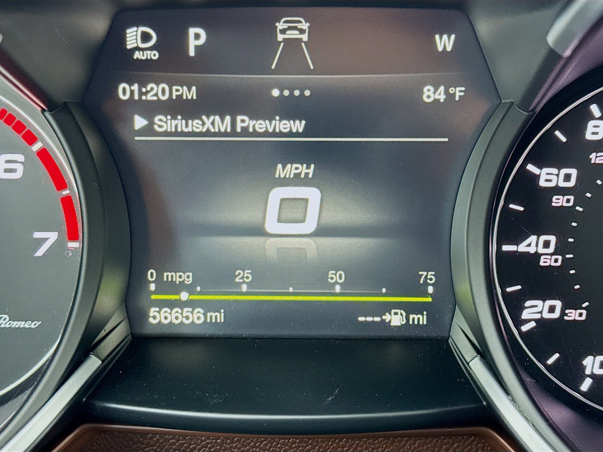 Used 2018 Alfa Romeo Stelvio Ti Sport image 8