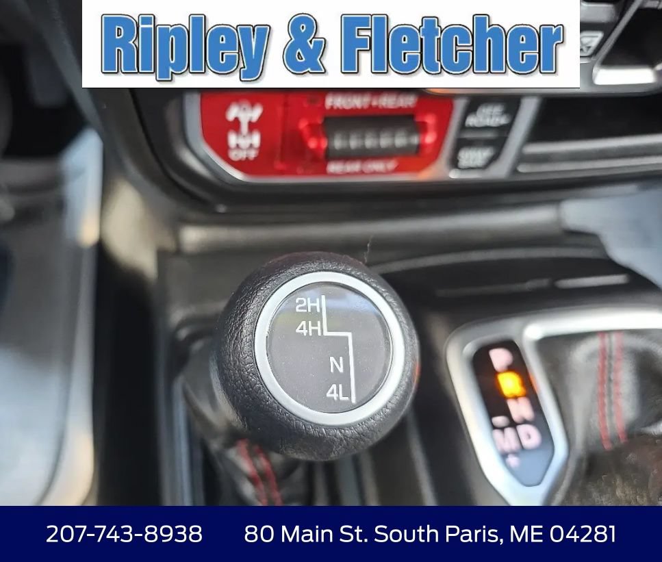 Used 2021 Jeep Gladiator Rubicon w/ Cold Weather Group AWD/4WD image 26