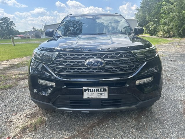 Used 2023 Ford Explorer XLT w/ Equipment Group 202A RWD image 7