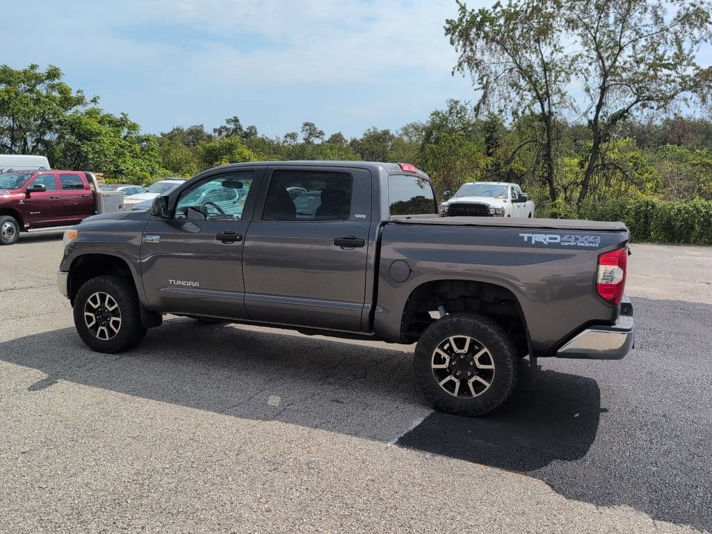Used 2014 Toyota Tundra SR5 w/ TRD Off Road Package AWD/4WD image 4