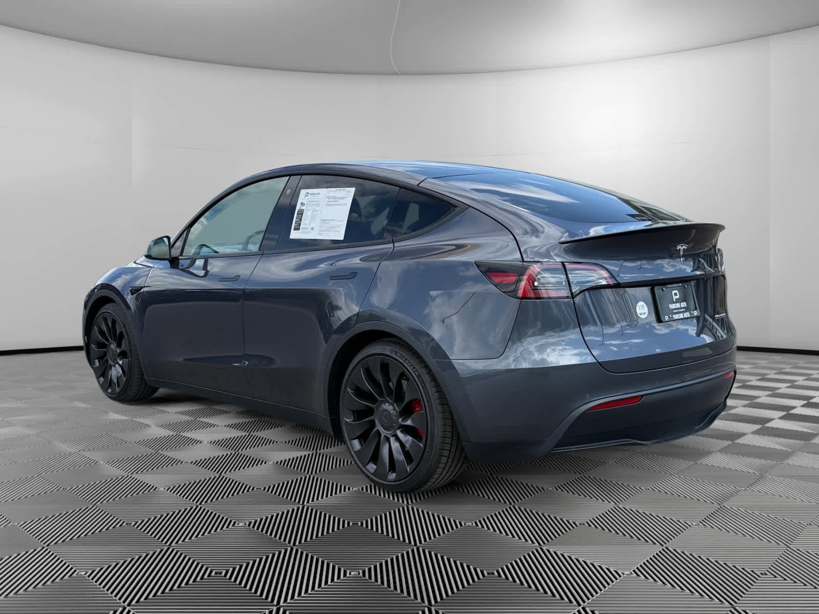 Used 2022 Tesla Model Y Performance image 3