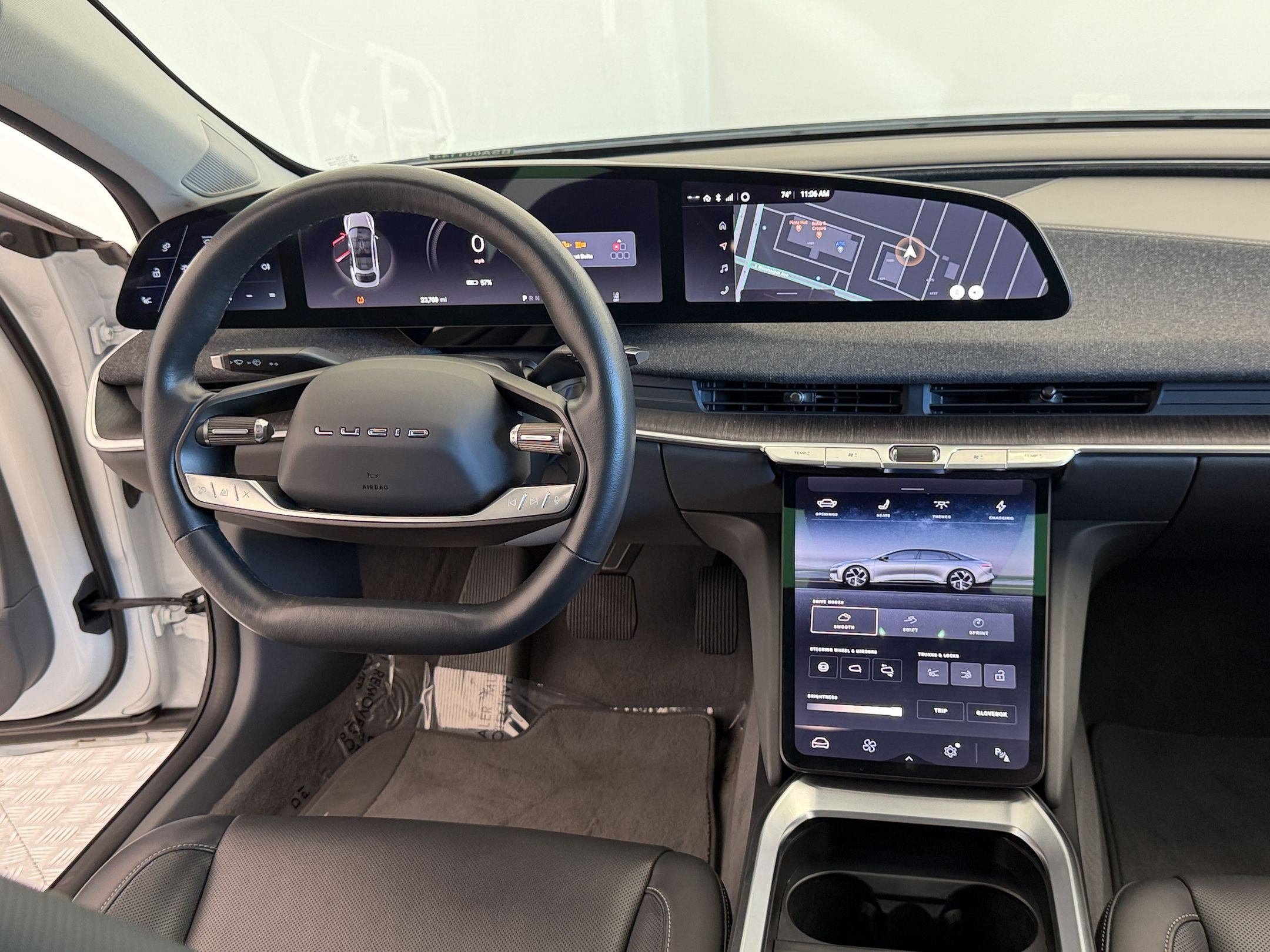Used 2025 Lucid Air Touring AWD/4WD image 28