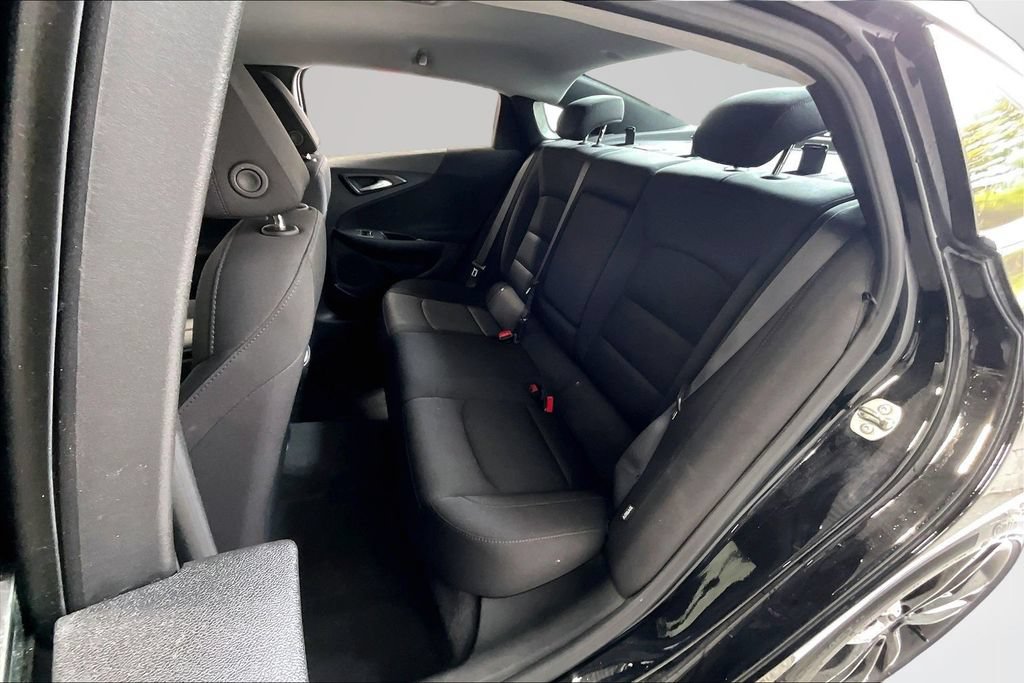 Used 2024 Chevrolet Malibu LT w/ Midnight Edition FWD image 22