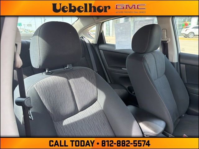 Used 2015 Nissan Sentra SV image 4