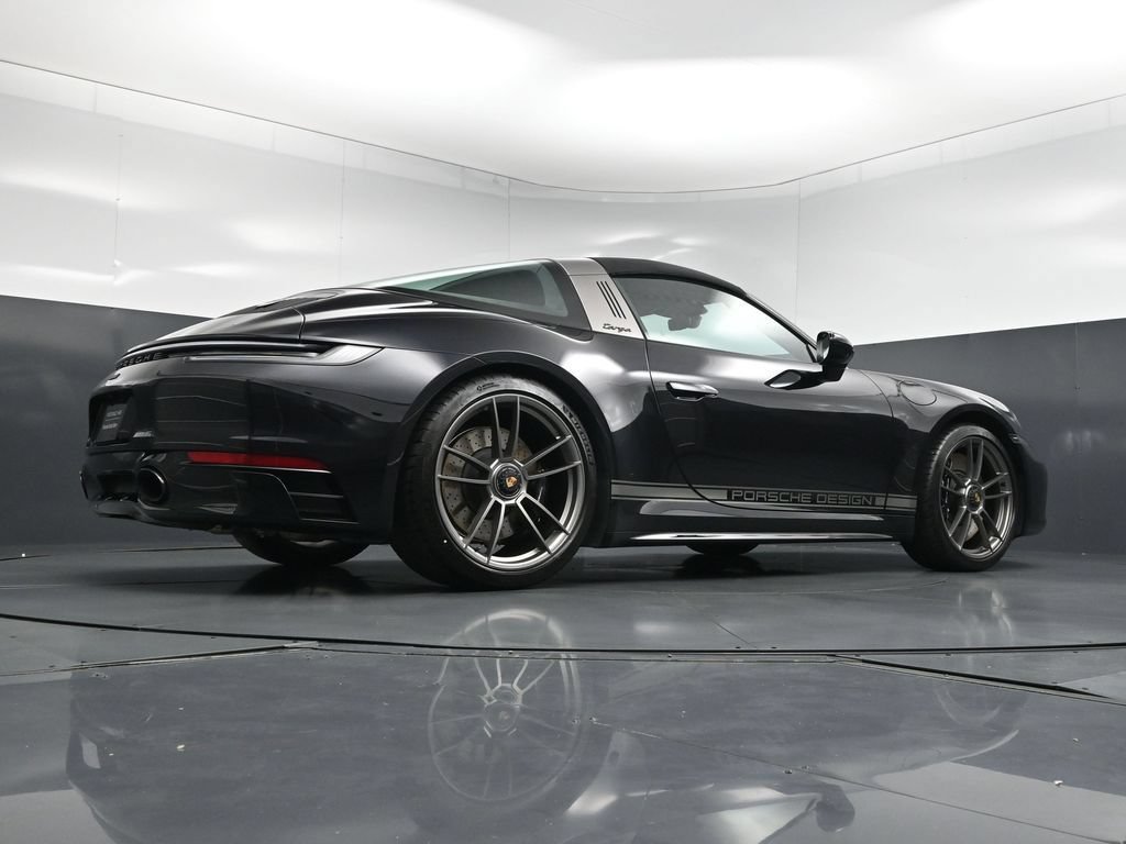 Used 2023 Porsche 911 50th Anniversary Edition AWD/4WD image 26