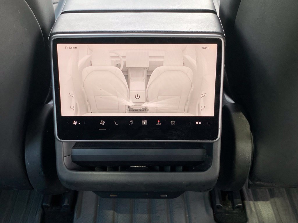 Used 2024 Tesla Model 3 Standard Range RWD image 25