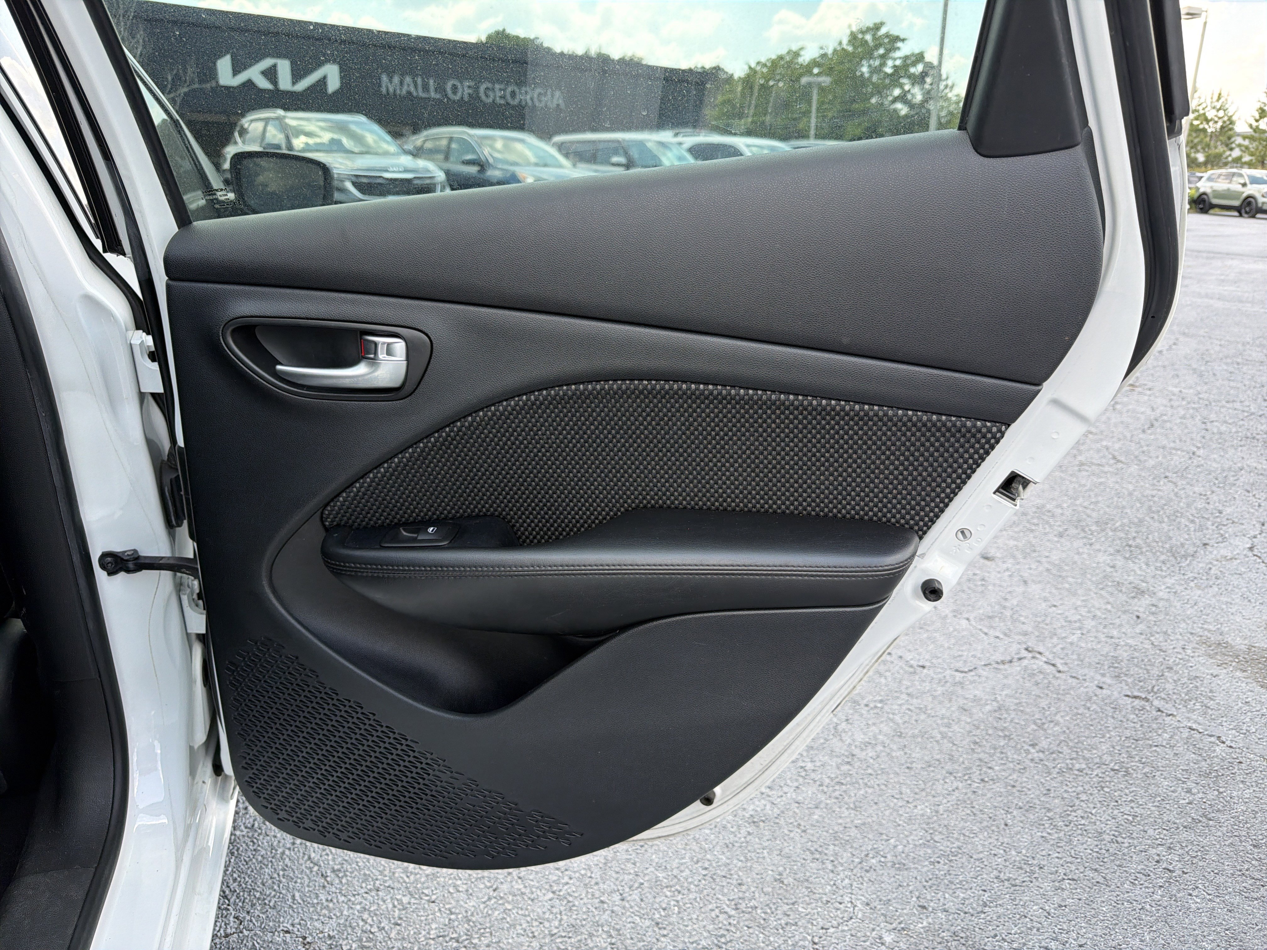 Used 2016 Dodge Dart SXT FWD image 16