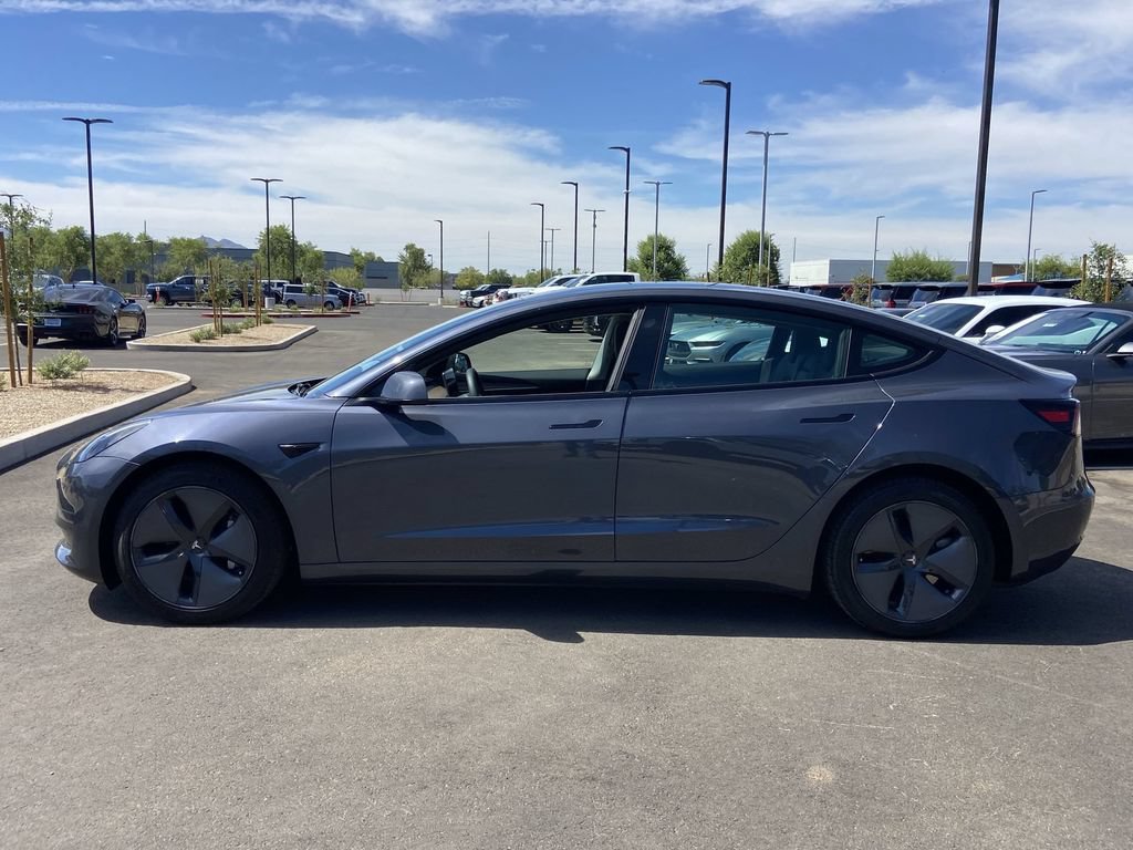 Used 2023 Tesla Model 3 Standard Range RWD image 4