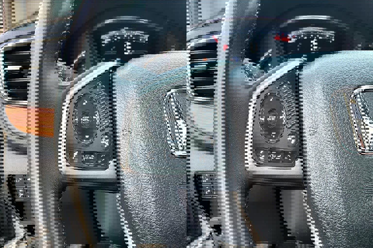 Used 2018 Honda CR-V EX-L image 23