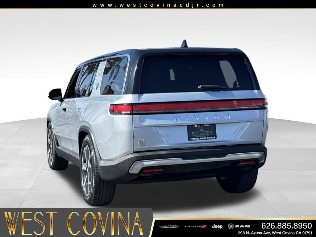 Used 2023 Rivian R1S Adventure AWD/4WD image 9