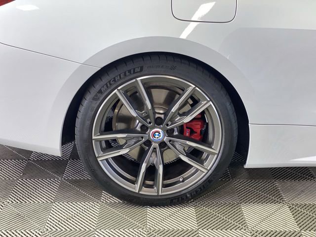 Used 2022 BMW M440i Convertible image 40