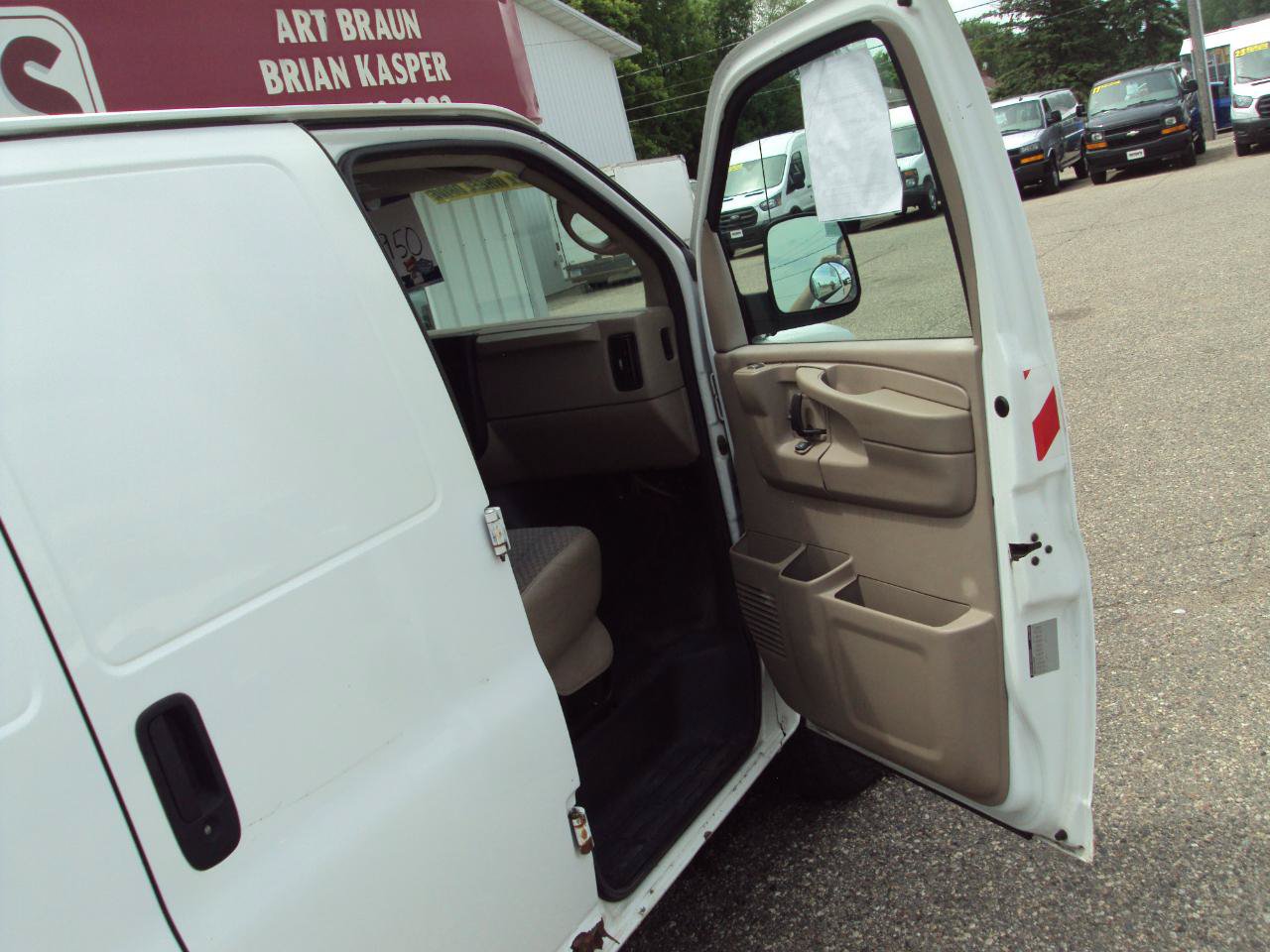 Used 2007 Chevrolet Express 1500 AWD image 14