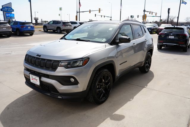 Used 2022 Jeep Compass Altitude image 29