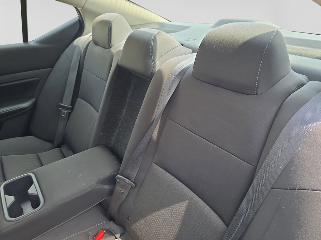 Used 2024 Nissan Altima 2.5 SV image 16
