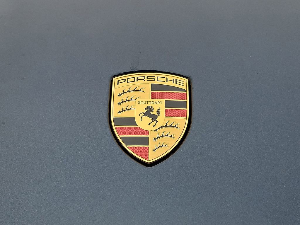 New 2025 Porsche Cayenne image 25