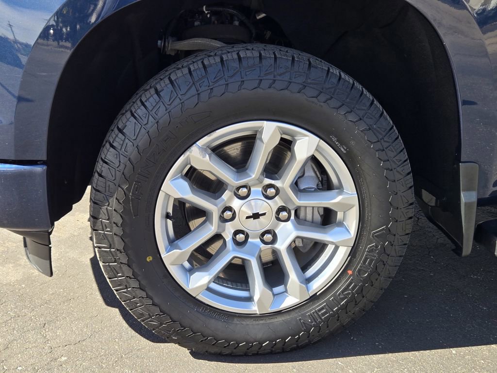 Certified 2023 Chevrolet Silverado 1500 RST w/ Convenience Package II AWD/4WD image 7