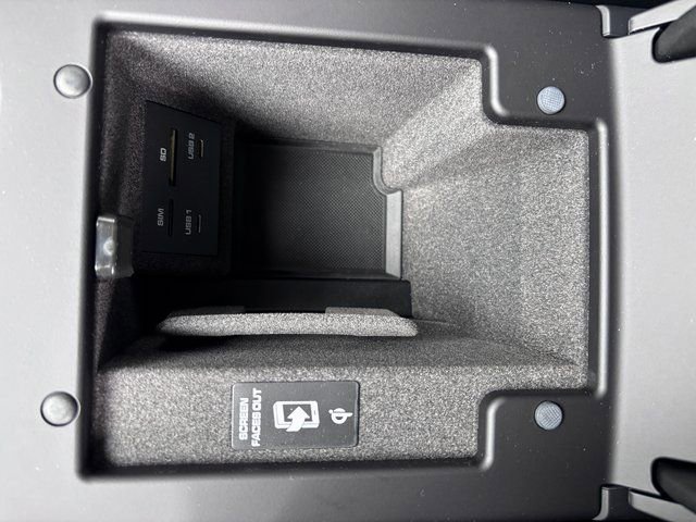 New 2026 Porsche Macan GTS AWD/4WD image 24