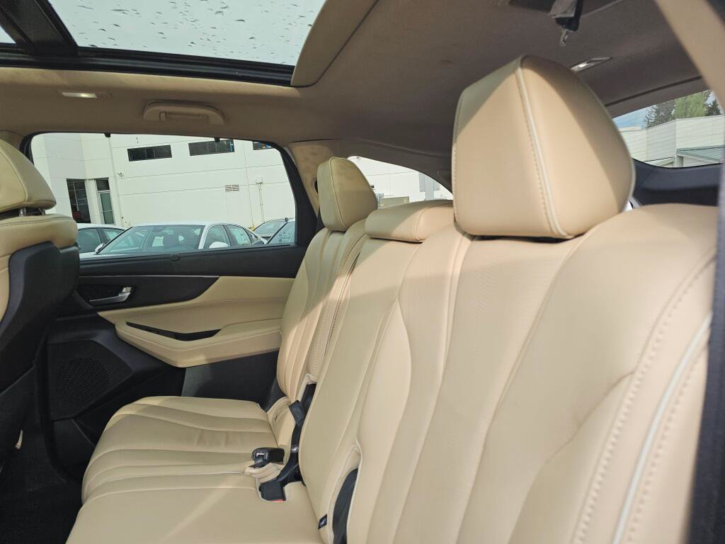 Used 2024 Acura MDX SH-AWD w/ Advance Package image 20