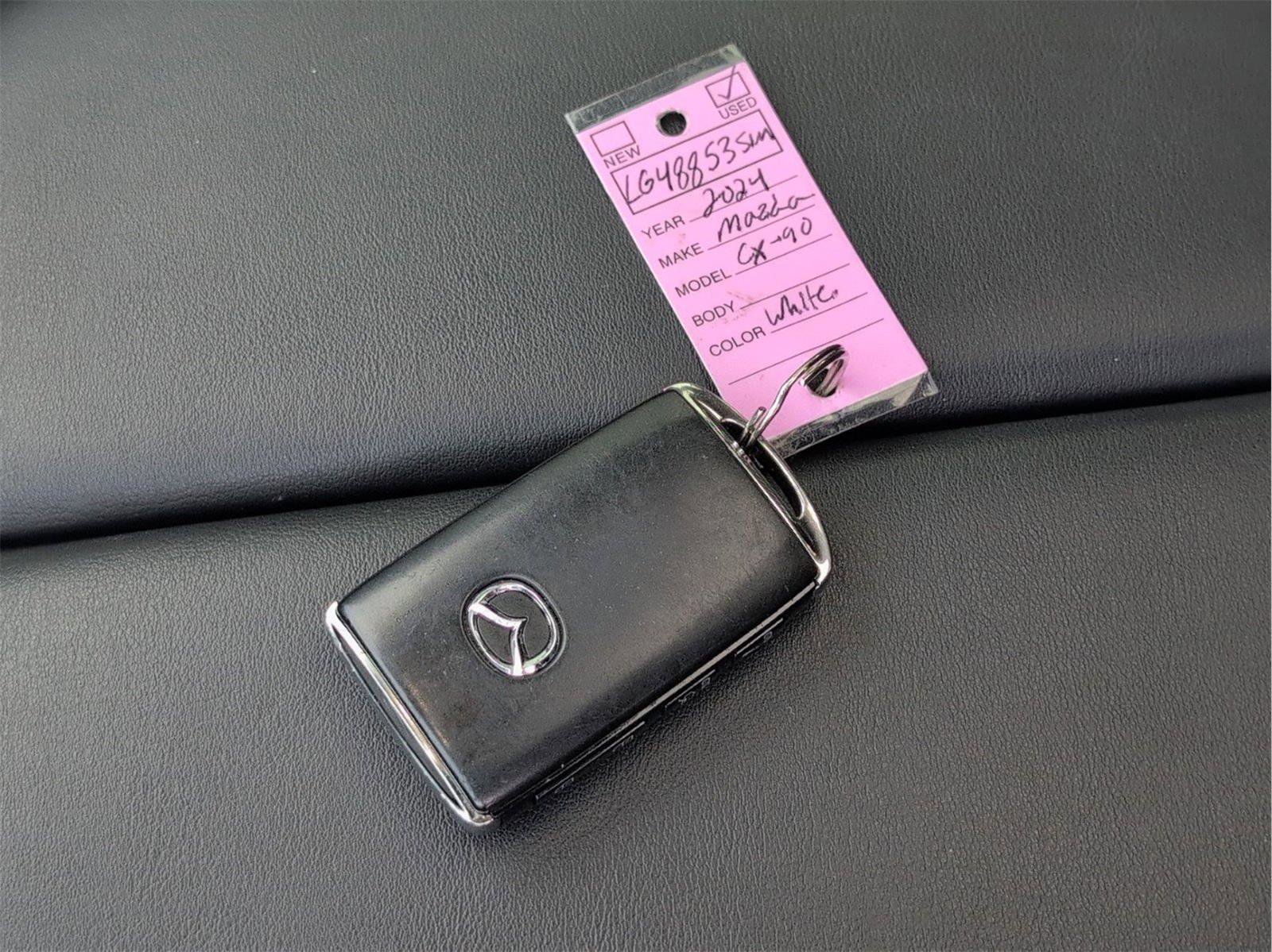 Used 2024 MAZDA CX-90 3.3 Turbo w/ Preferred Plus AWD/4WD image 12