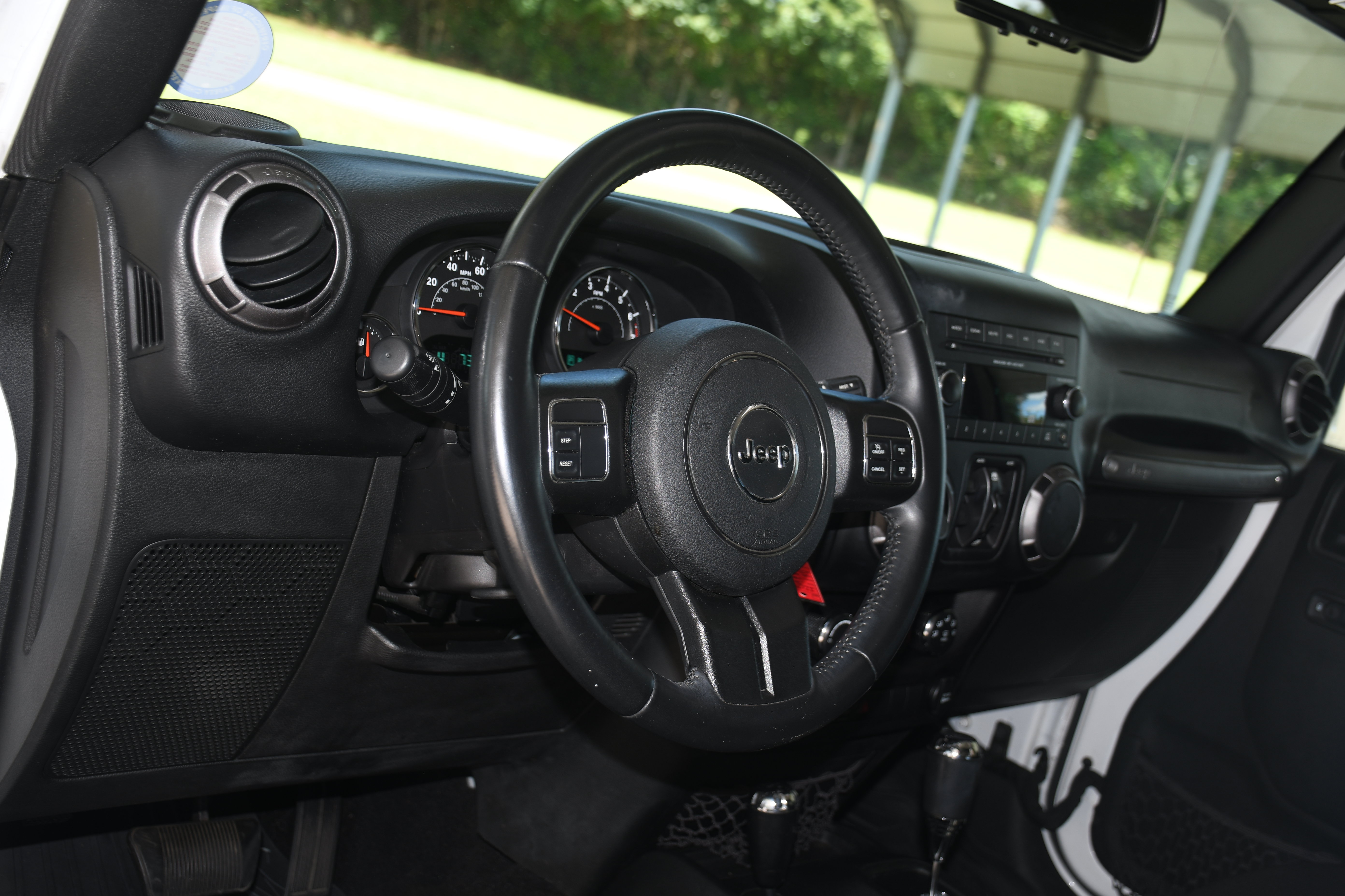 Used 2018 Jeep Wrangler Unlimited Sport S AWD/4WD image 8