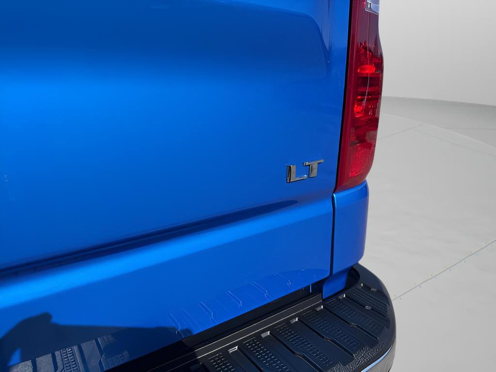 Used 2025 Chevrolet Silverado 1500 LT image 11