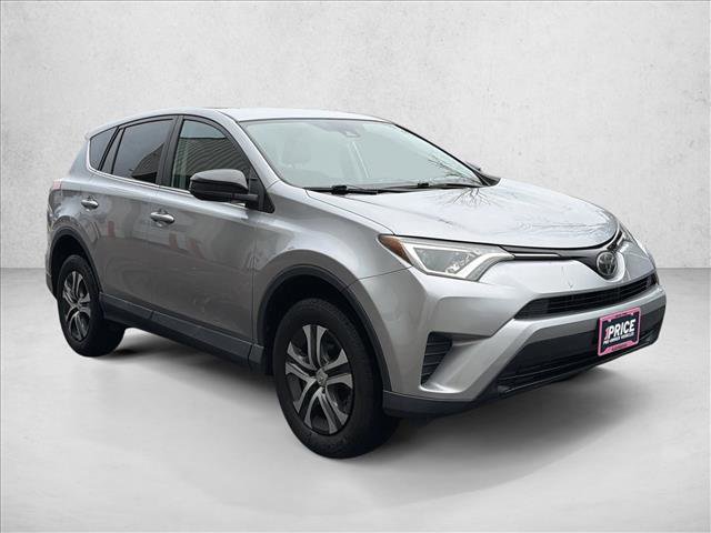 Used 2017 Toyota RAV4 LE image 3