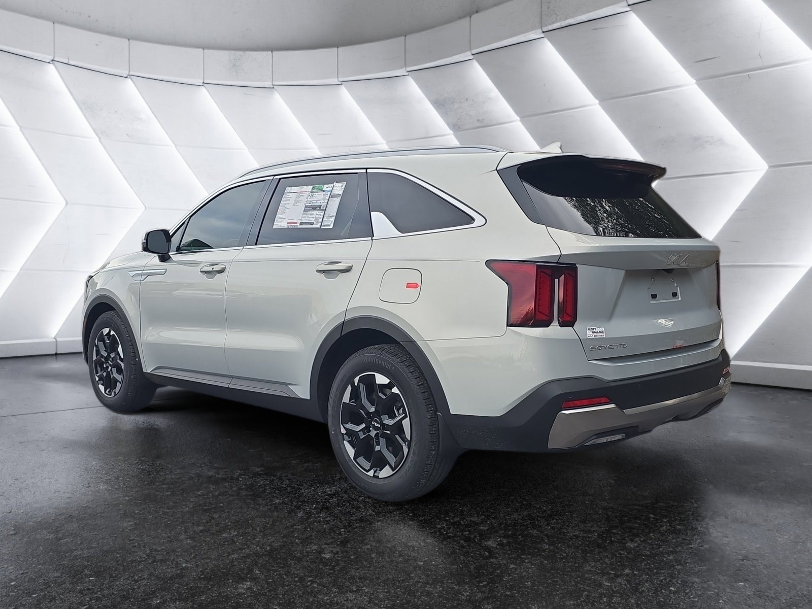 New 2026 Kia Sorento S image 3