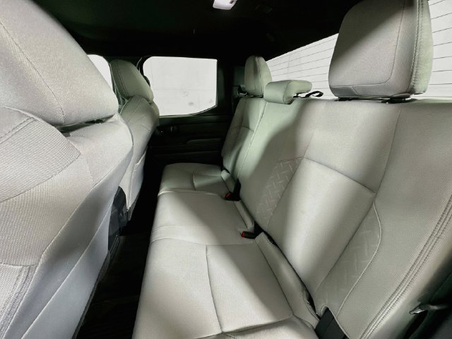 Used 2025 Toyota Tacoma SR5 AWD/4WD image 29