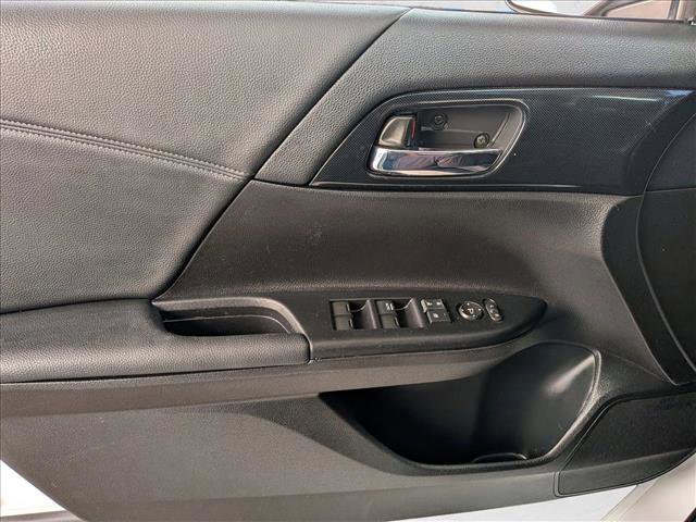 Used 2015 Honda Accord Sport image 10