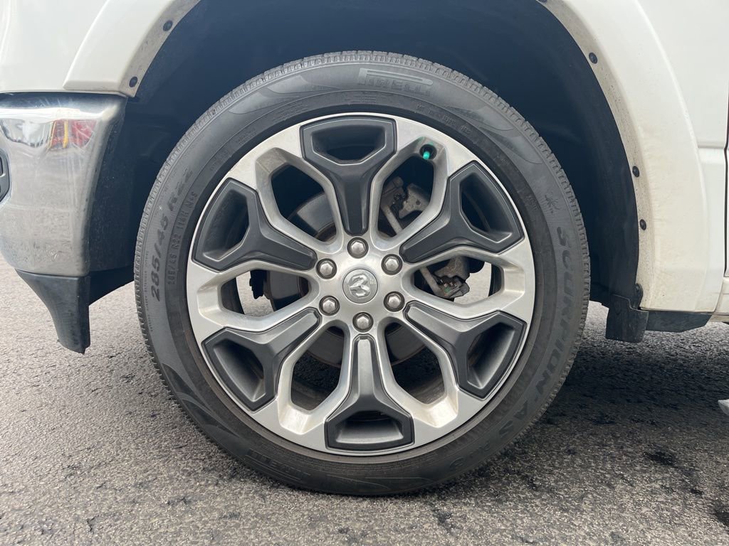 Used 2019 RAM 1500 Limited image 9