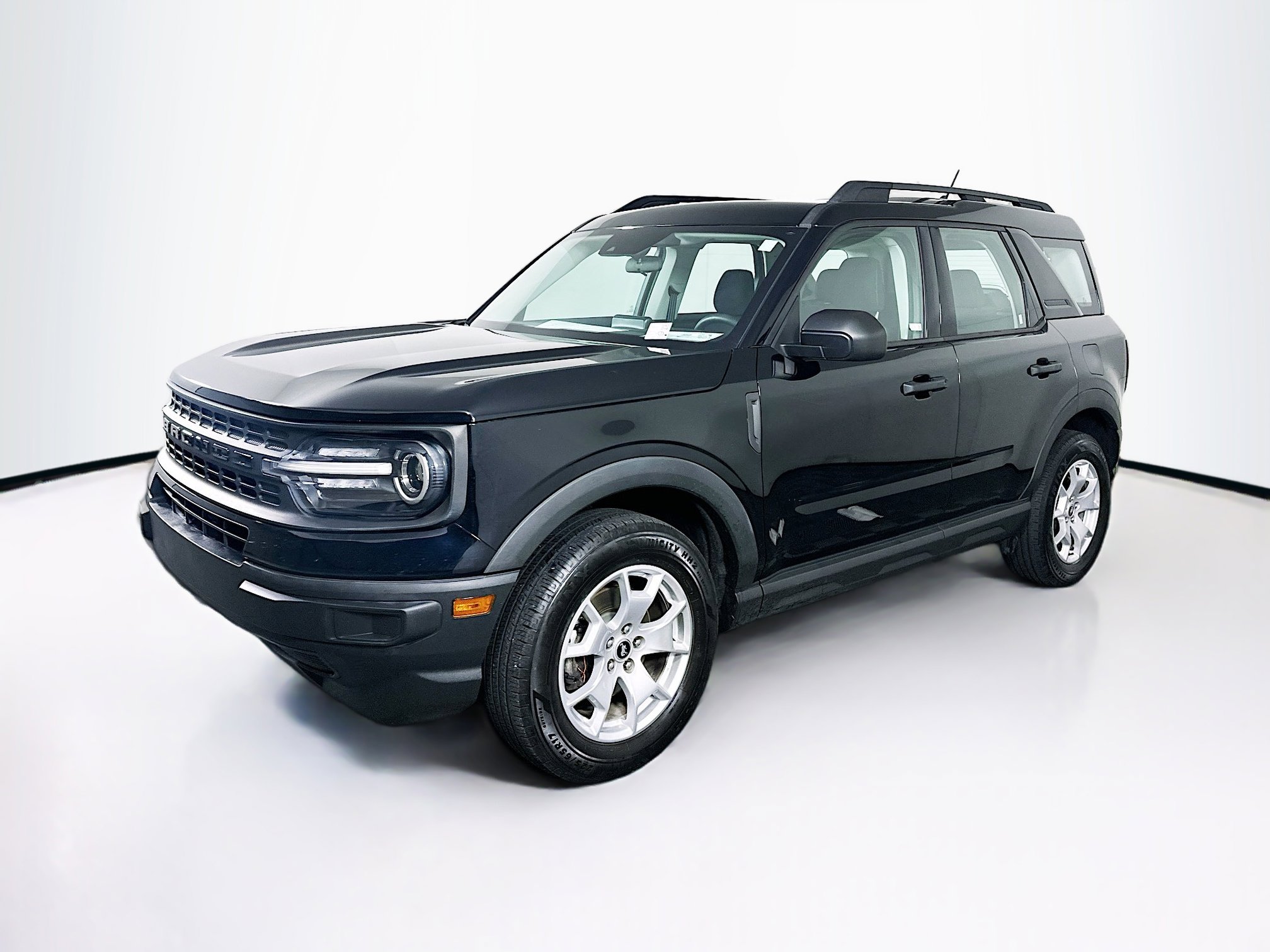 Used 2021 Ford Bronco Sport AWD/4WD image 3