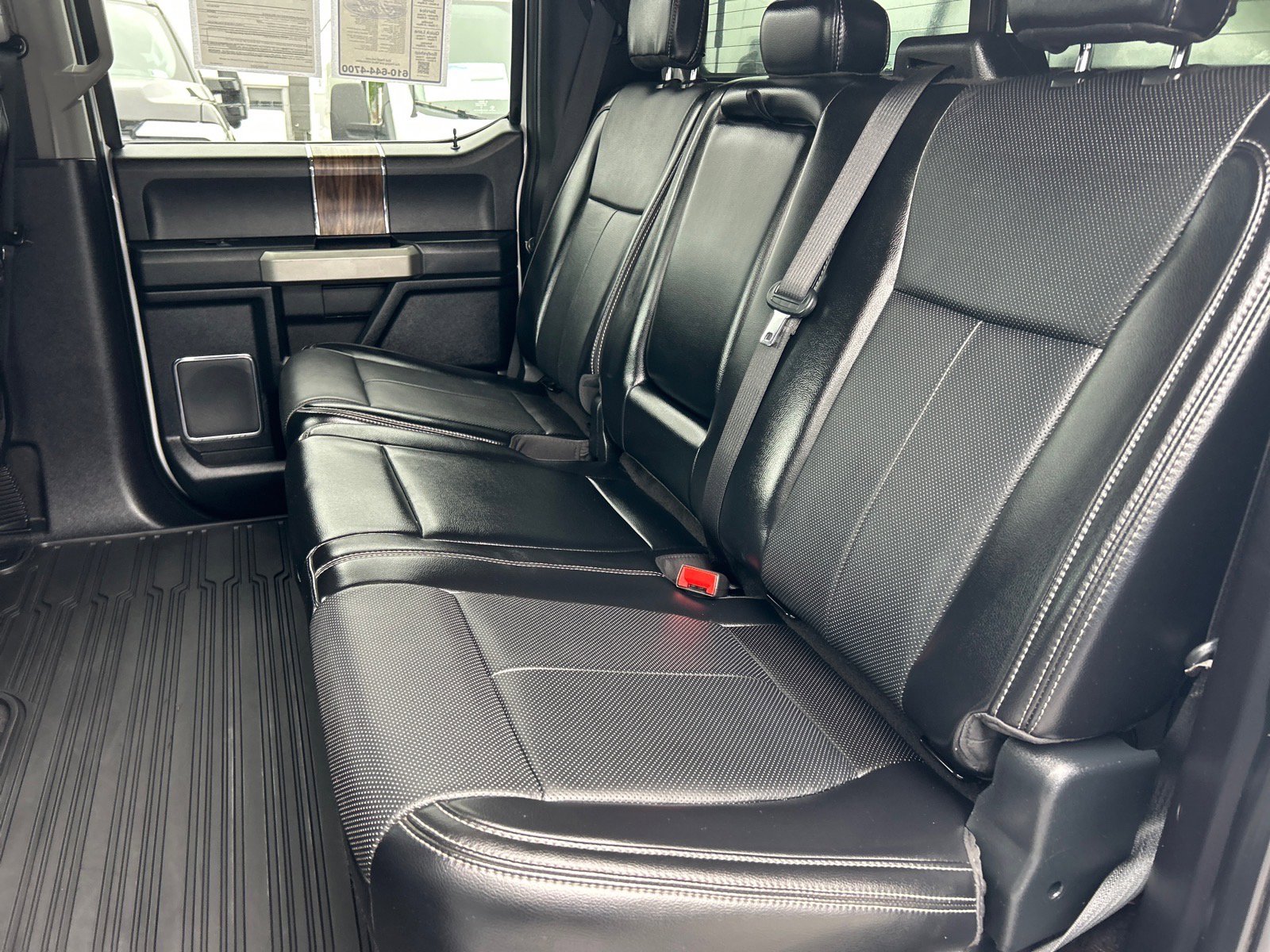 Used 2018 Ford F150 Lariat w/ Equipment Group 502A Luxury AWD/4WD image 12