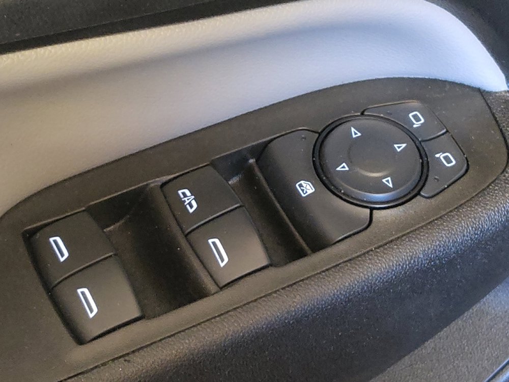 Used 2023 Chevrolet Equinox LS w/ LS Convenience Package image 27