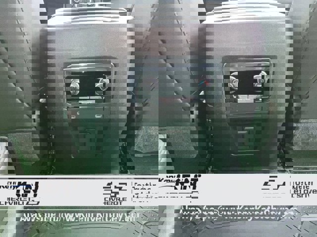 Used 2021 Chevrolet Tahoe Z71 w/ Z71 Signature Package image 16