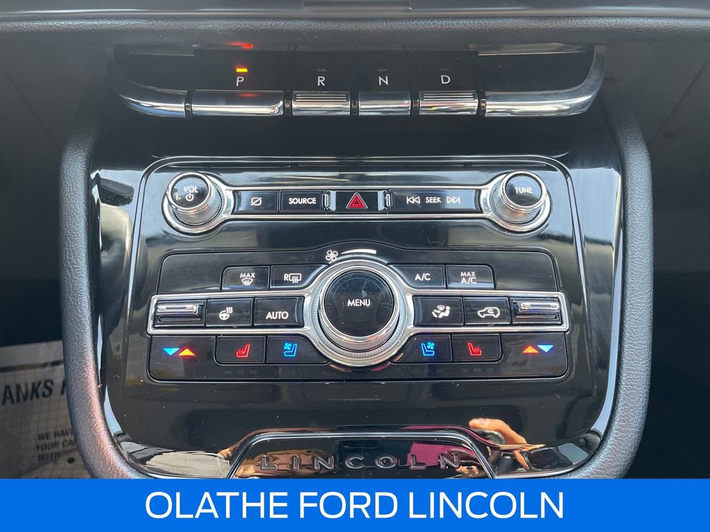 Certified 2022 Lincoln Corsair Reserve w/ Equipment Group 201A image 14