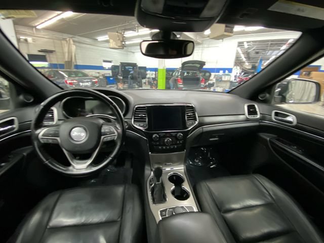 Used 2021 Jeep Grand Cherokee Limited AWD/4WD image 29