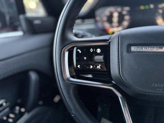 Used 2025 Land Rover Range Rover Sport SE image 27