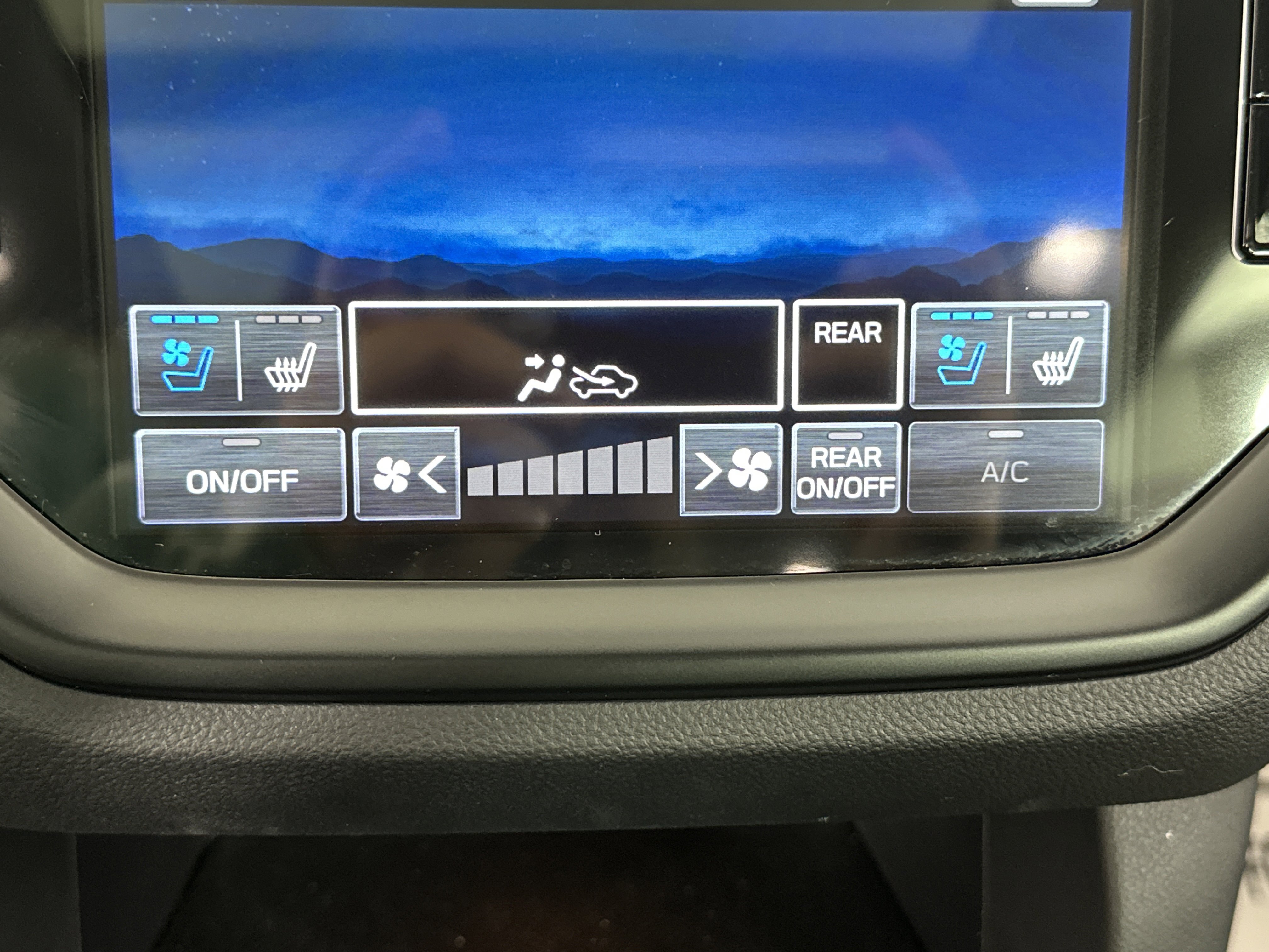 New 2025 Subaru Ascent Bronze Edition w/ Popular Package #2 image 25