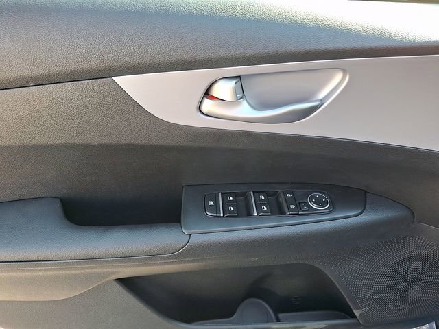 Certified 2024 Kia Forte LXS w/ LXS Technology Package image 15