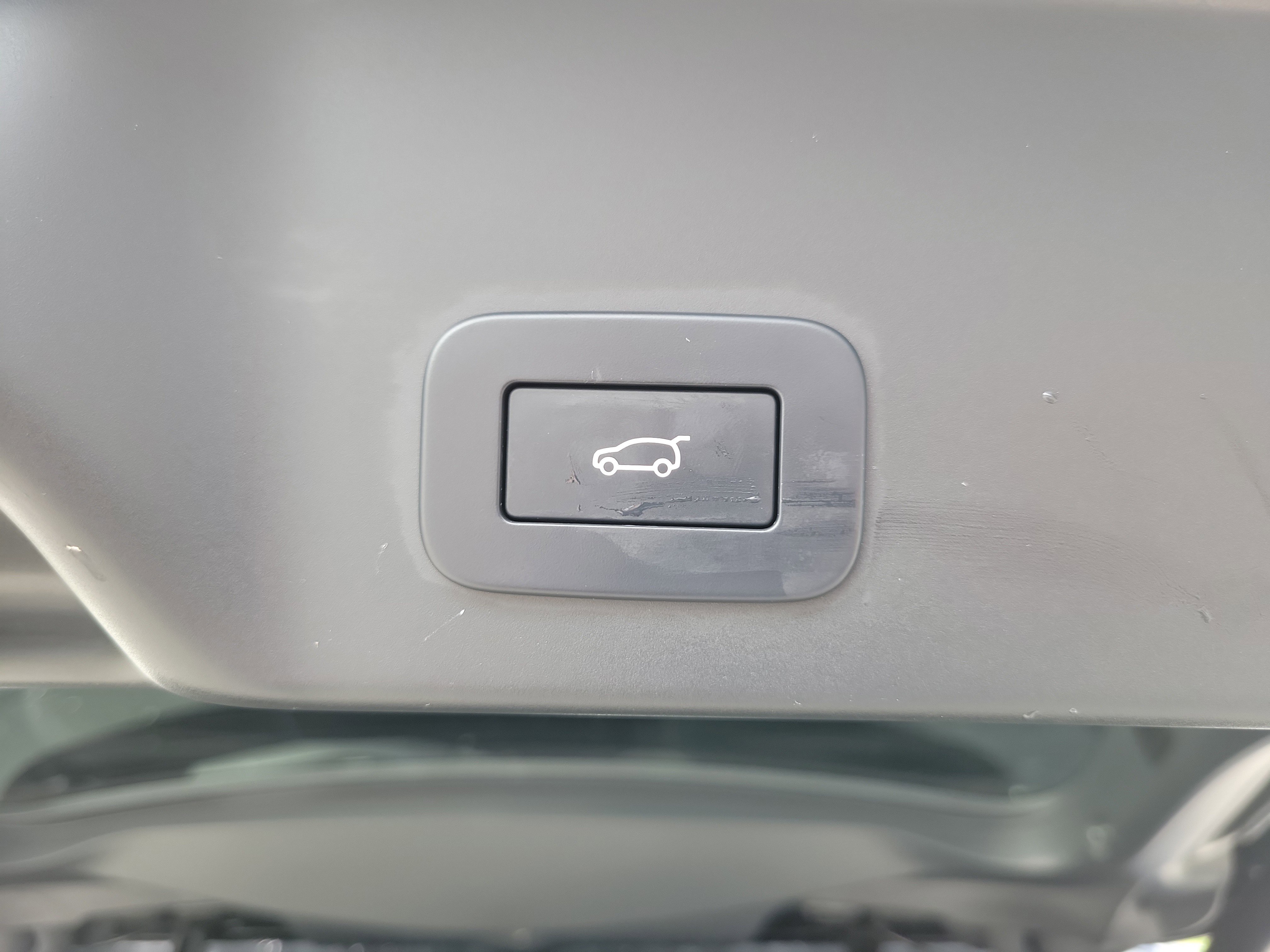 Used 2023 Land Rover Range Rover Evoque R-Dynamic SE image 18