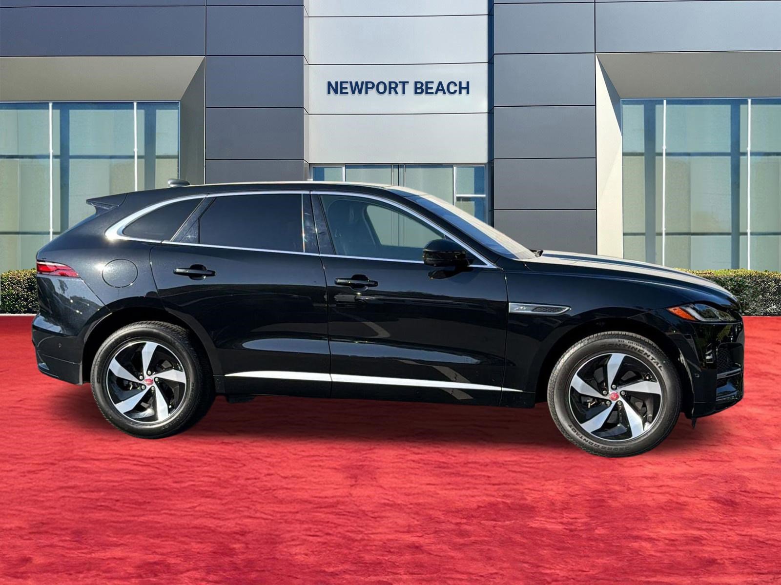 Used 2021 Jaguar F-PACE S image 8